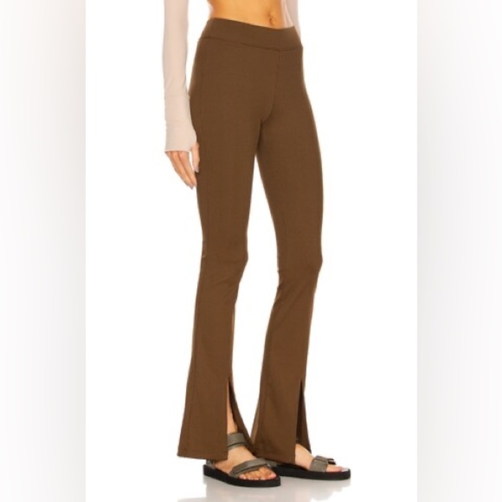 NYLORA Damien Pants in "Olive Brown" Size M